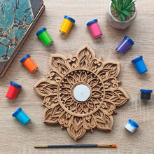 Cargar imagen en el visor de la galería, Mandala en capas